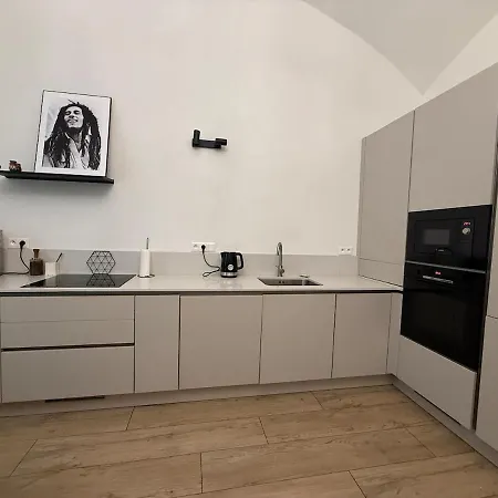 Location In The Centre Of Old Town Apartamento Košice
